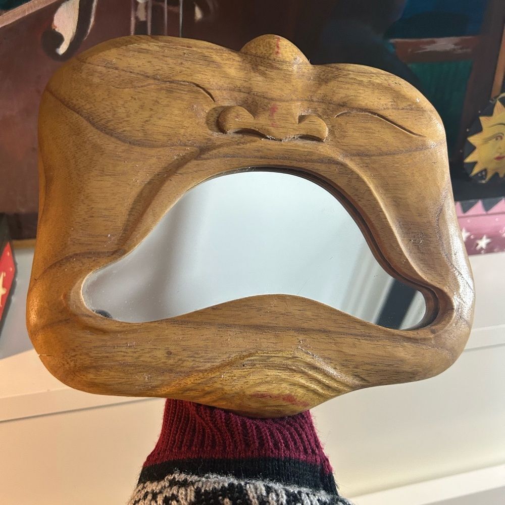 Unique Handcrafted Carved Wooden Face Mirror Indonesia 9" X 7.5” - Picture 10 of 11